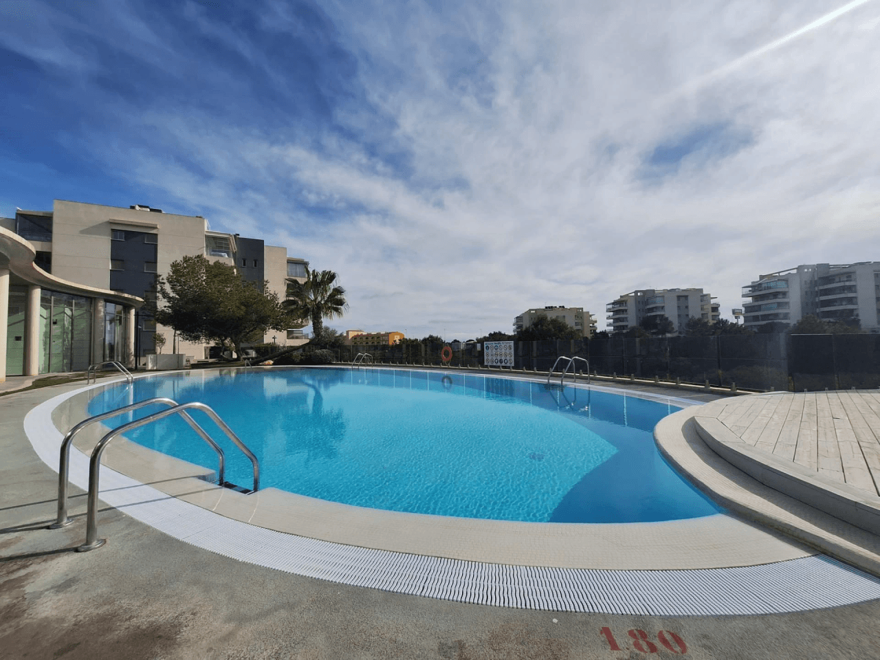 Apartamento en venta de 3 dormitorios en Orihuela Costa