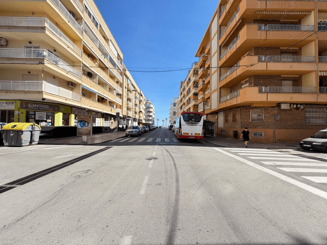 Apartamento en venta de 3 dormitorios en Playa del Cura, Torrevieja.