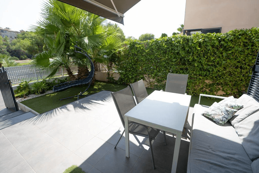Dúplex en venta de 2 dormitorios en Punta Prima, Orihuela