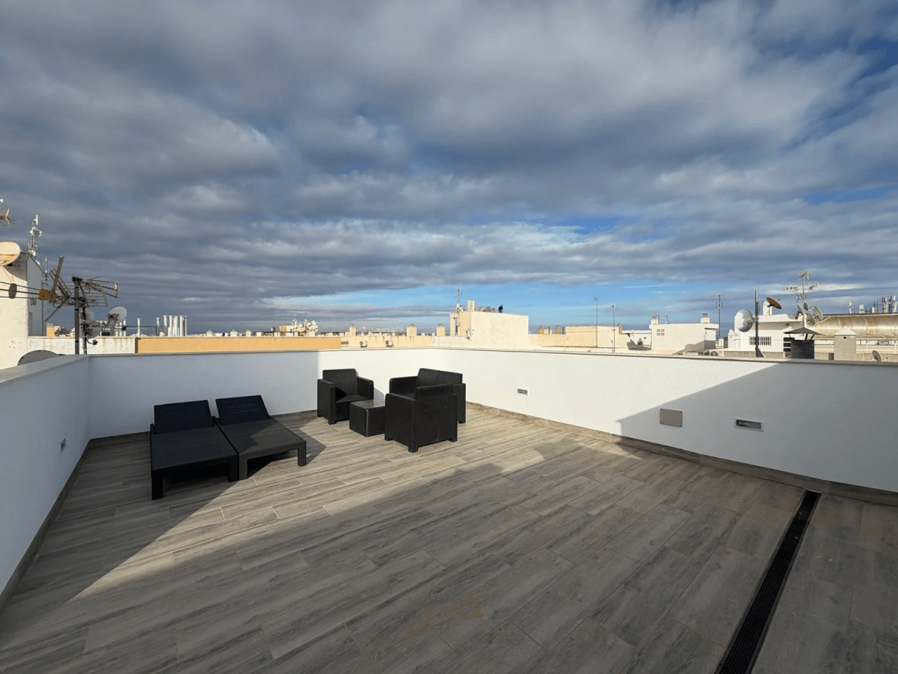 Apartamento en venta de 2 dormitorios en Playa del Cura, Torrevieja