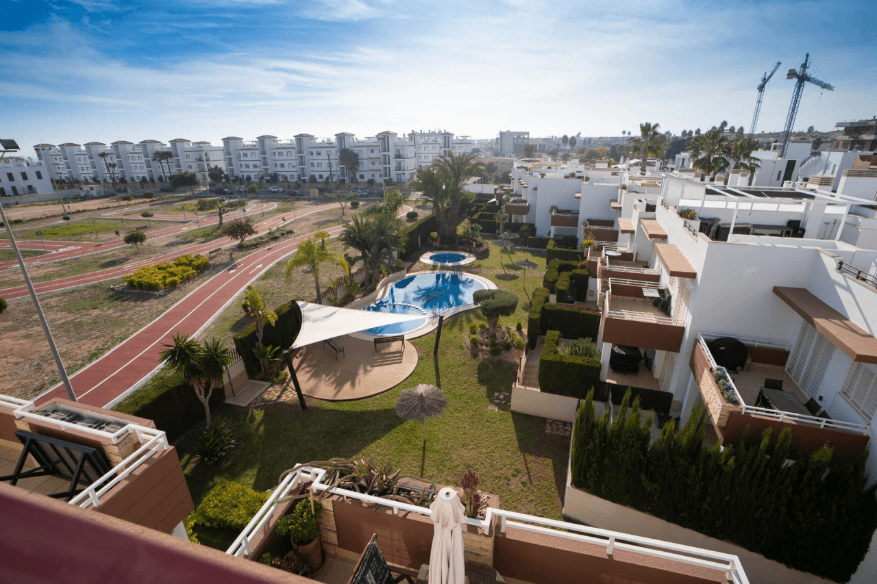 Dúplex en venta de 2 dormitorios en Punta Prima, Orihuela