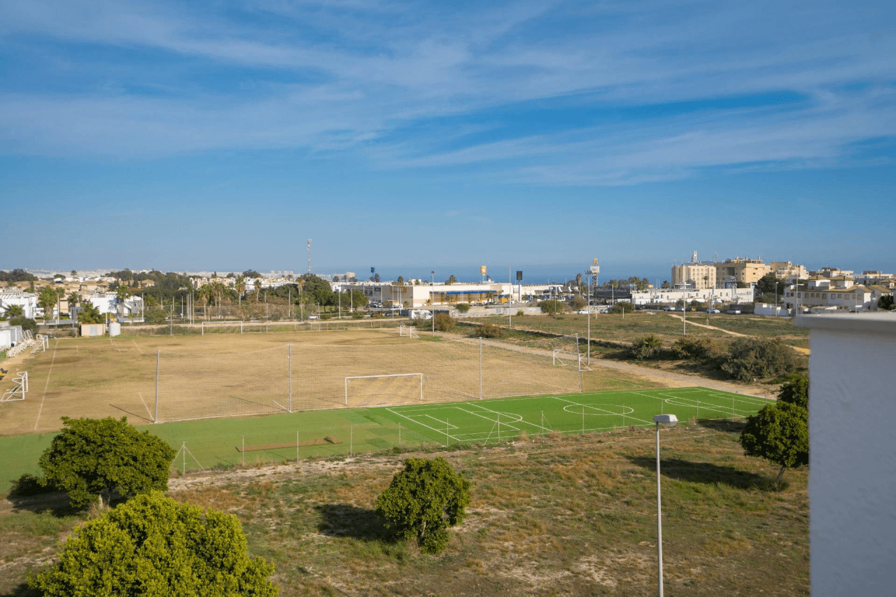 Dúplex en venta de 2 dormitorios en Punta Prima, Orihuela