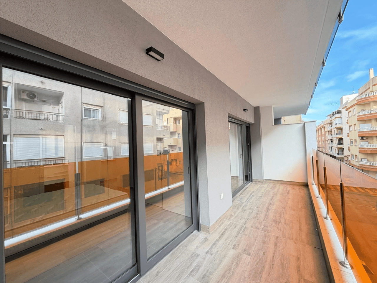 Apartamento en venta de 3 dormitorios en Playa del Cura, Torrevieja