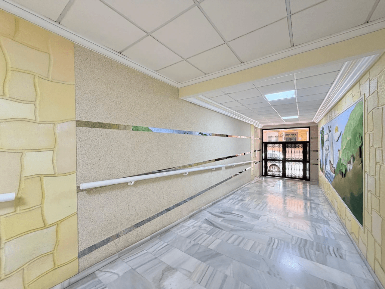 Apartamento en venta de 3 dormitorios en Playa del Cura, Torrevieja.
