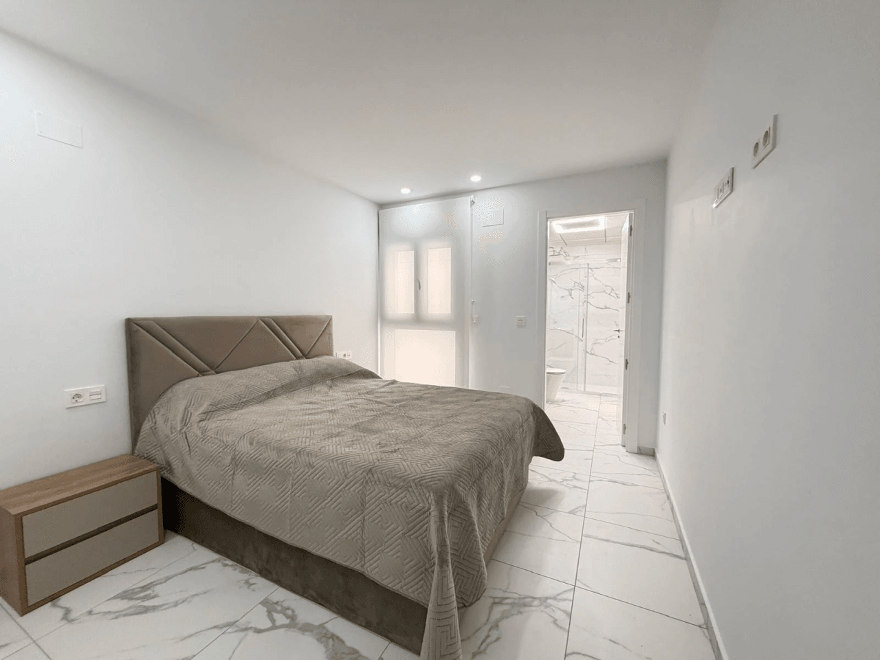 Apartamento en venta de 2 dormitorios en Playa del Cura, Torrevieja