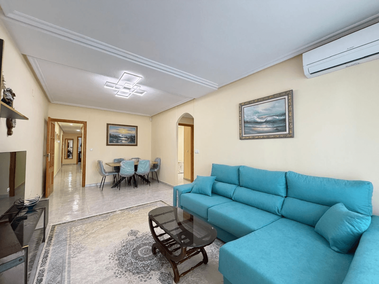 Apartamento en venta de 3 dormitorios en Playa del Cura, Torrevieja.