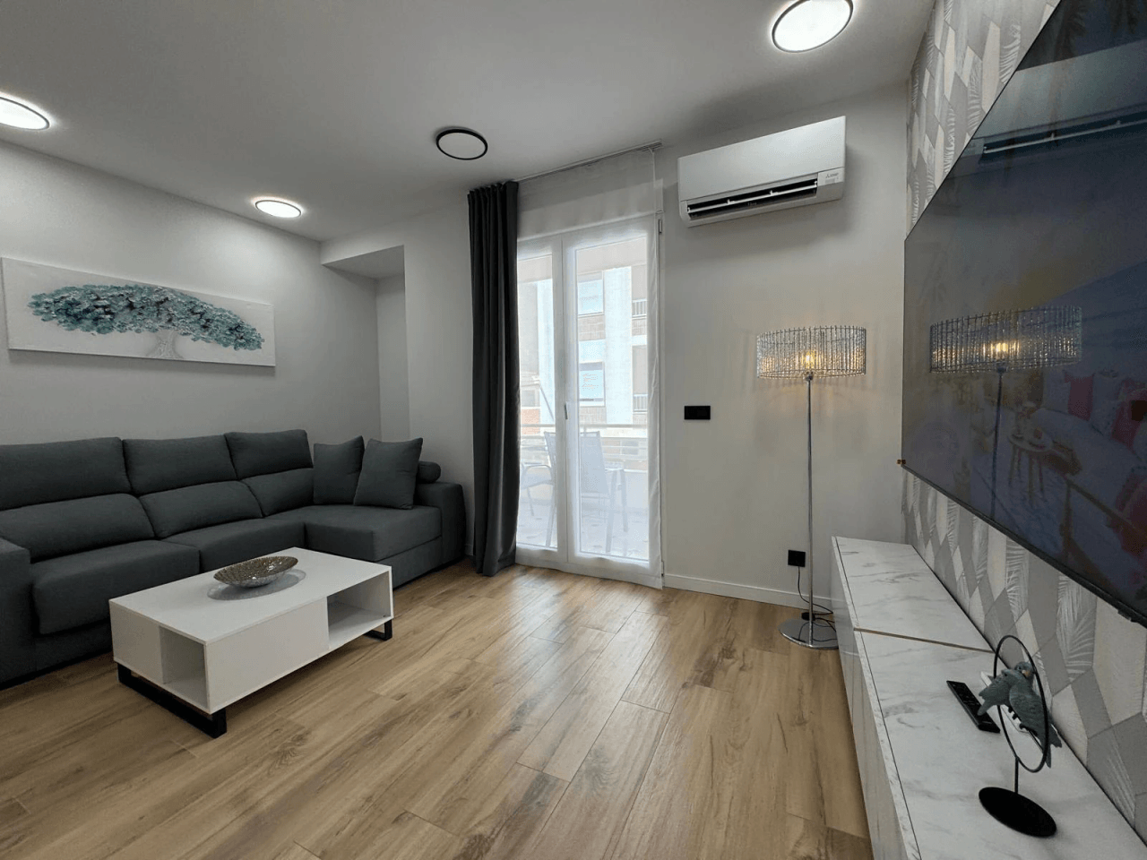 Apartamento en venta de 3 dormitorios en Playa del Cura, Torrevieja