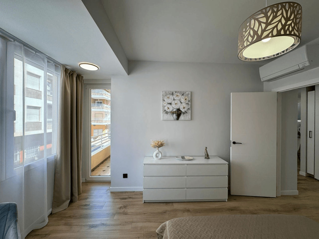 Apartamento en venta de 3 dormitorios en Playa del Cura, Torrevieja