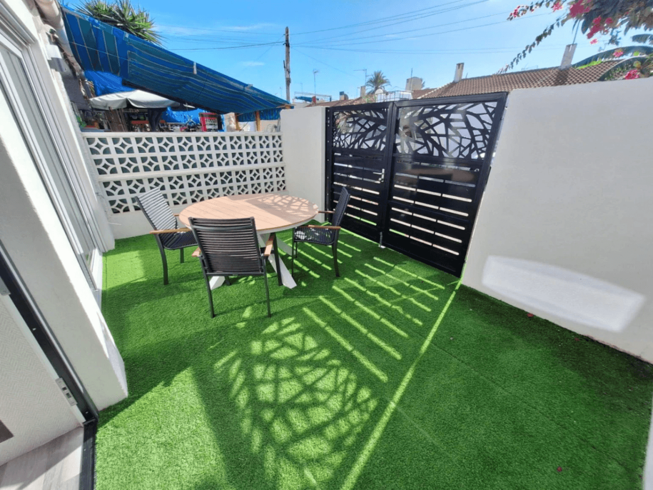 Studio for sale in La Torreta, Torrevieja - Good condition.